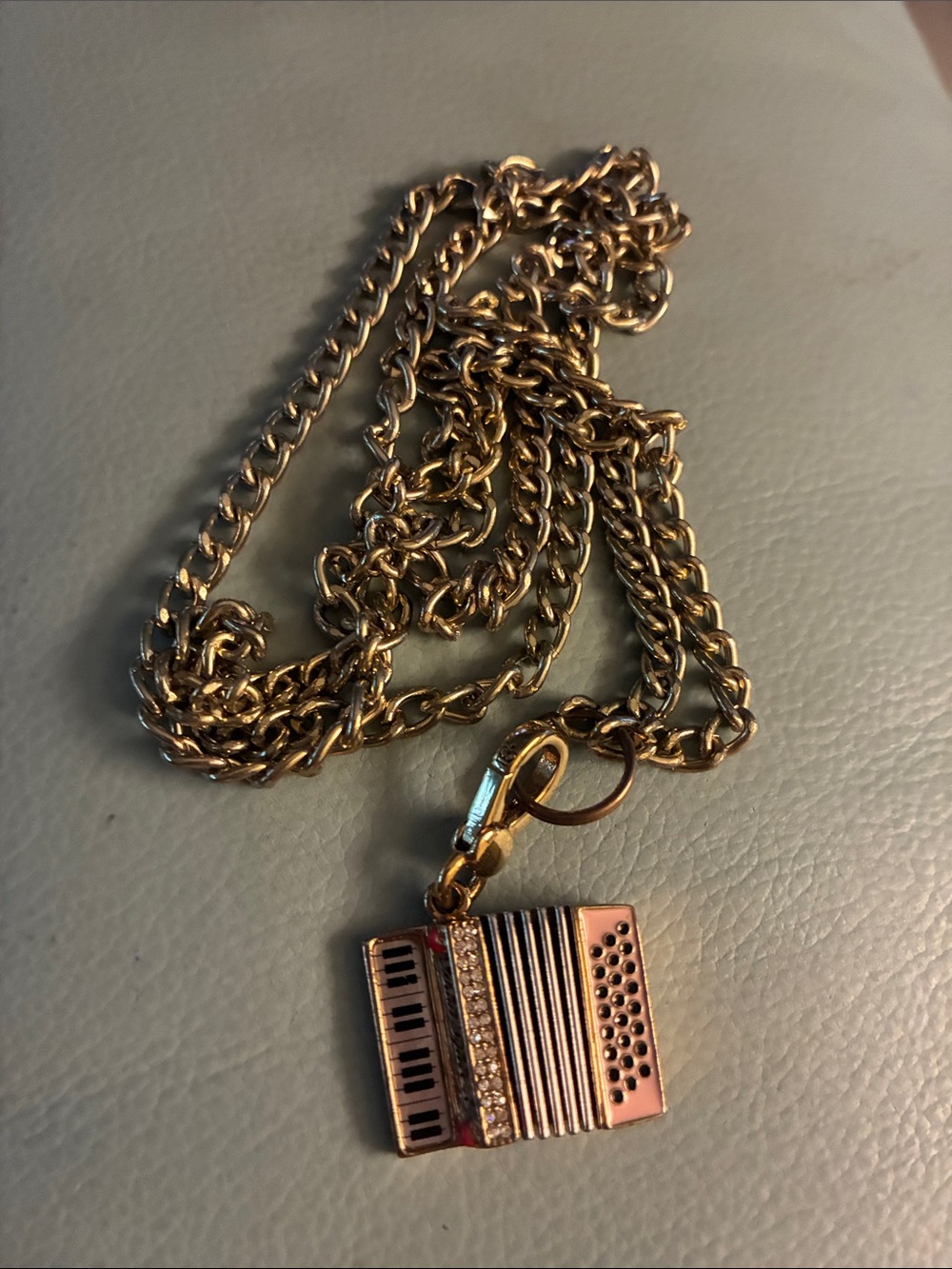 Vintage Juicy couture accordion charm and chain necklace - Picture 2 of 8